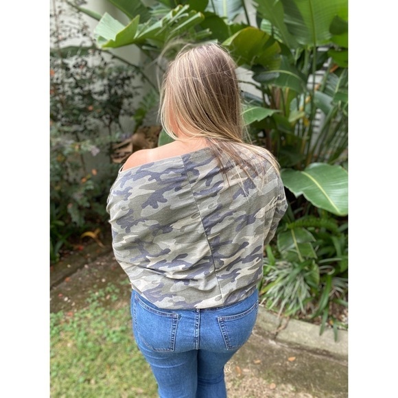 Off Cold Shoulder Camouflage Dolman Green 4420 - Picture 6 of 8
